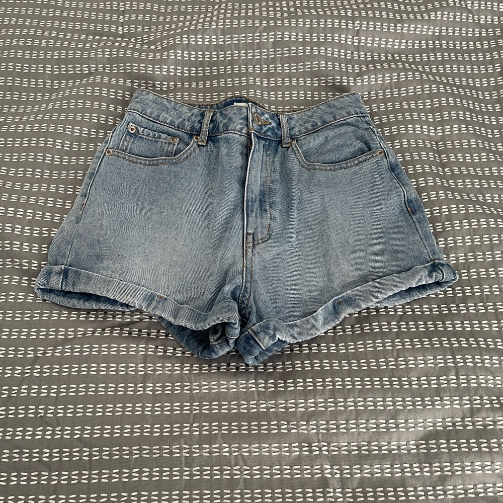 Forever 21, Size 25, Classic Blue Jean Shorts